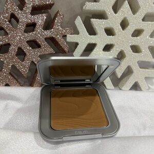 r.e.m Beauty Luminous Tan Bronzer